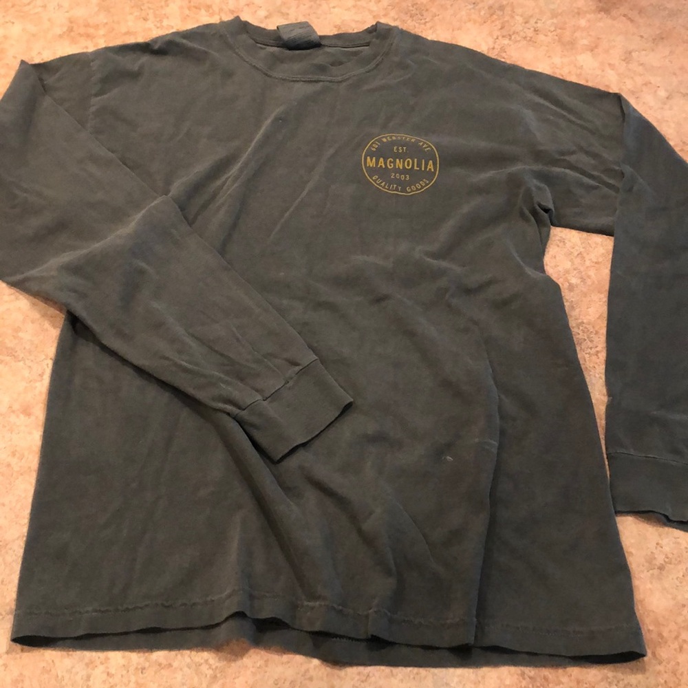 Magnolia shirt